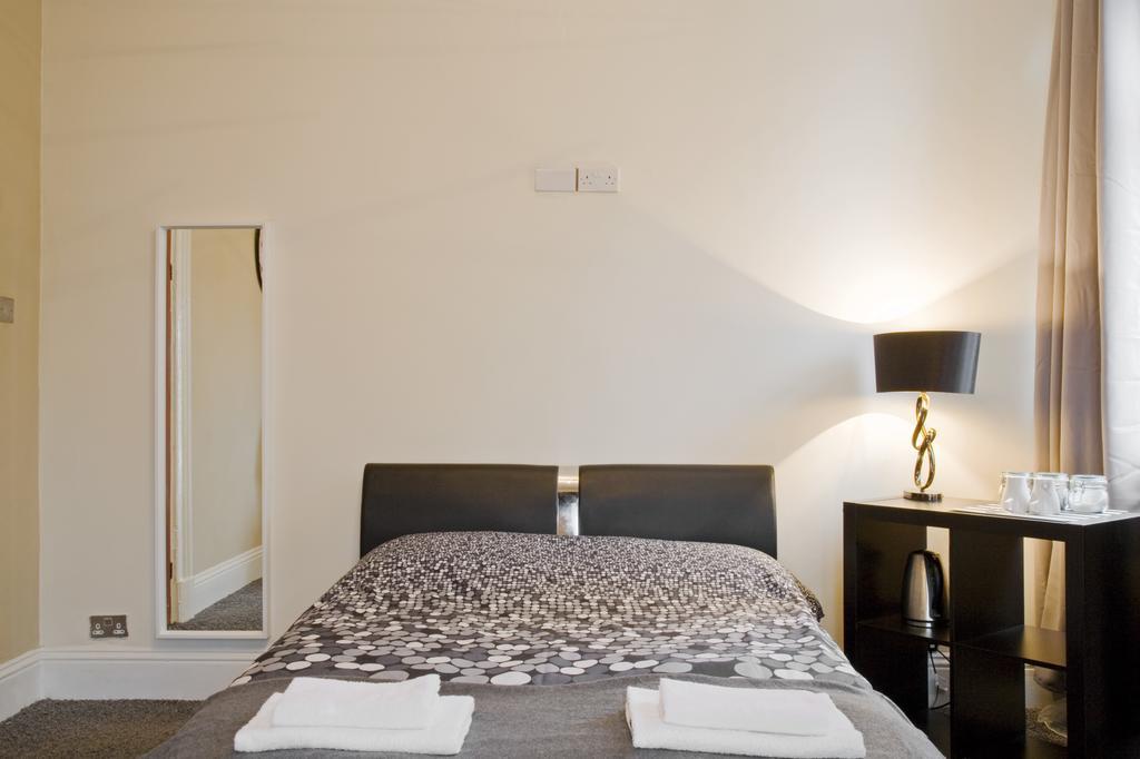 โอคแลนด์ Apartment วุลฟ์เวอร์แฮมป์ตัน ภายนอก รูปภาพ