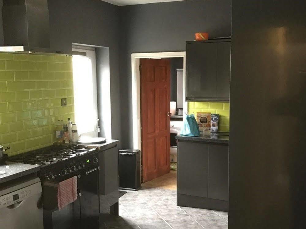 โอคแลนด์ Apartment วุลฟ์เวอร์แฮมป์ตัน ภายนอก รูปภาพ